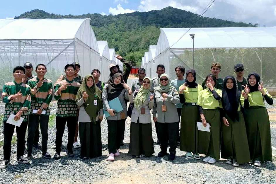 Millennial Farmers Development are the Target of Indonesia`s SMKPPN Banjarbaru